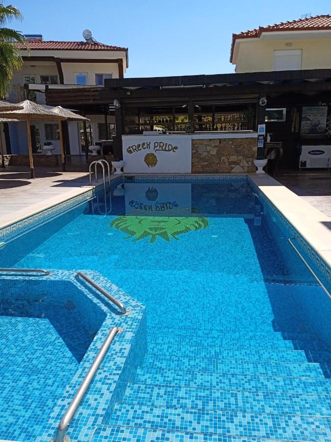 Halkidiki Greek Pride Ηotel And Apartments Skála Foúrkas Eksteriør bilde